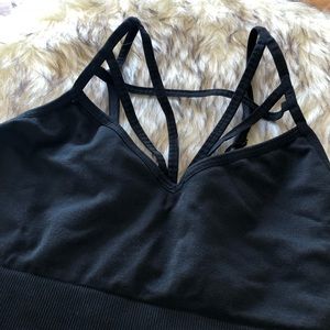 VS PINK STRAPPY FRONT BRALETTE